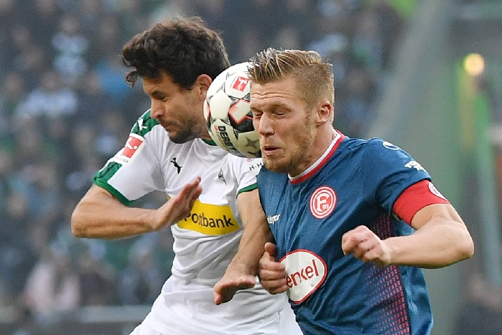 打入制胜球，达尼洛成历史首位两夺欧冠+两夺解放者杯的球员